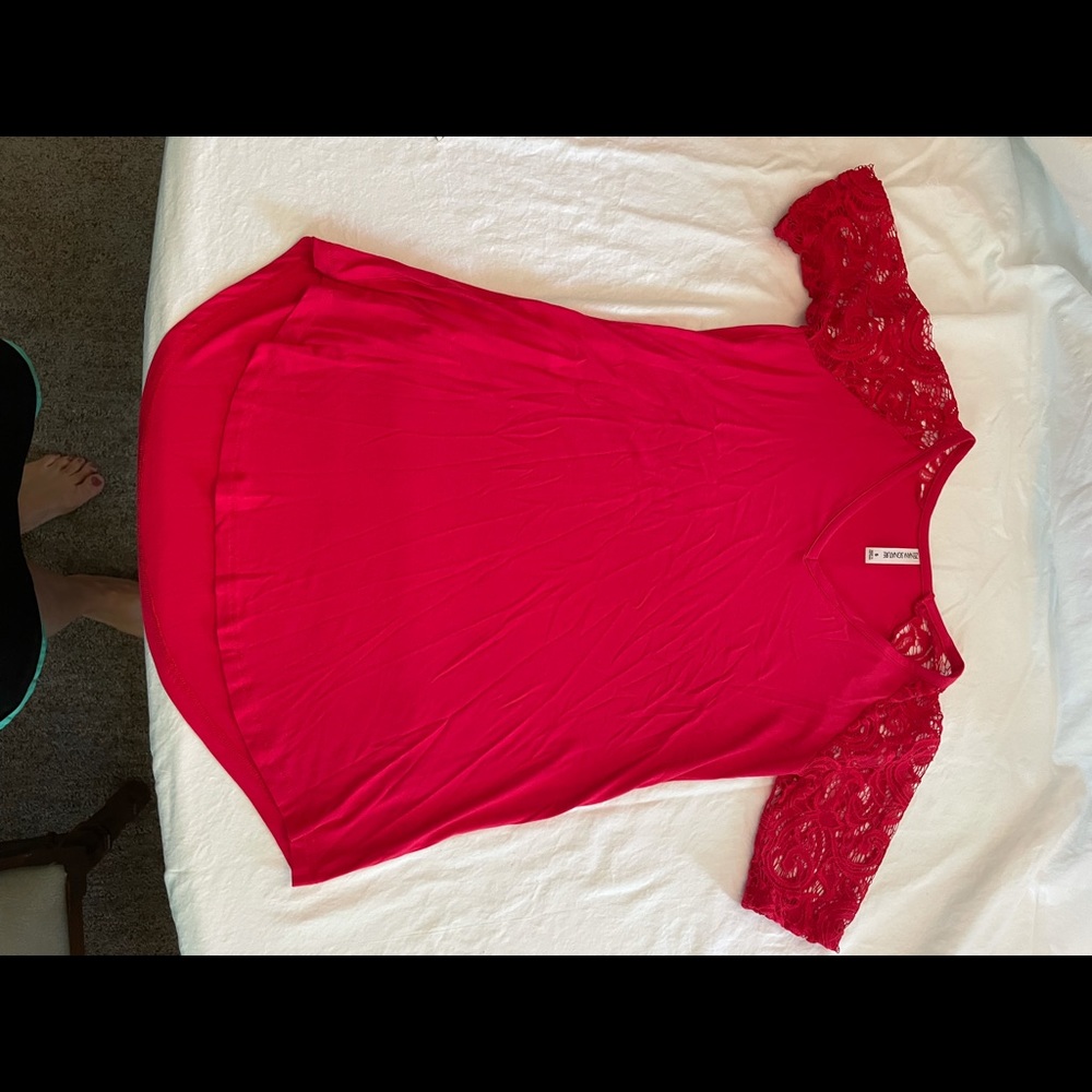 Cute too with lace sleeves